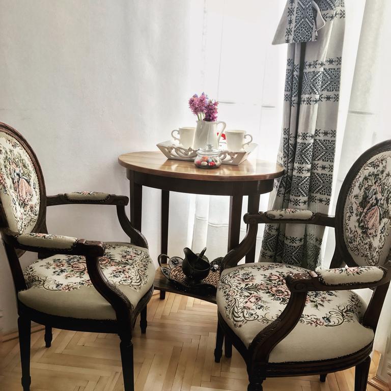La Teo Pensiune Si Pivnita Sighişoara Exterior foto