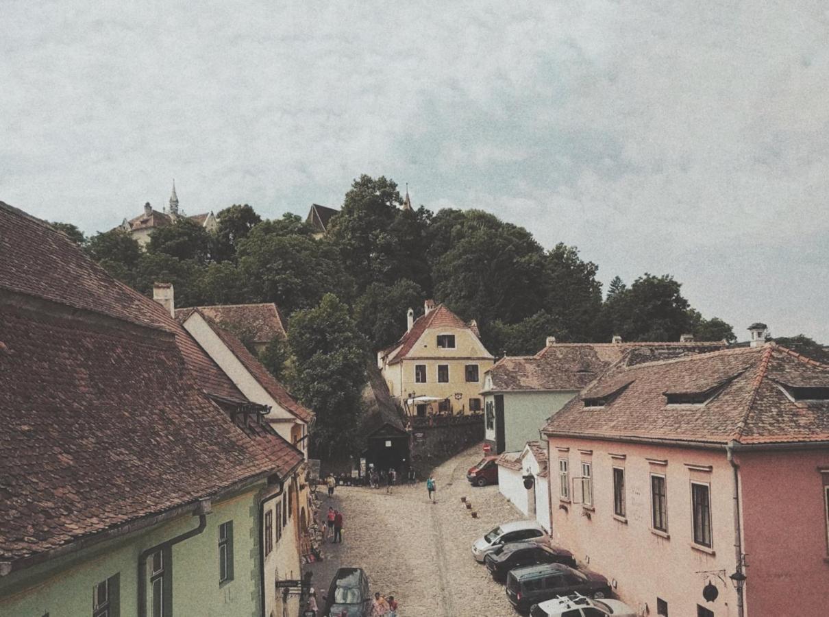 La Teo Pensiune Si Pivnita Sighişoara Exterior foto